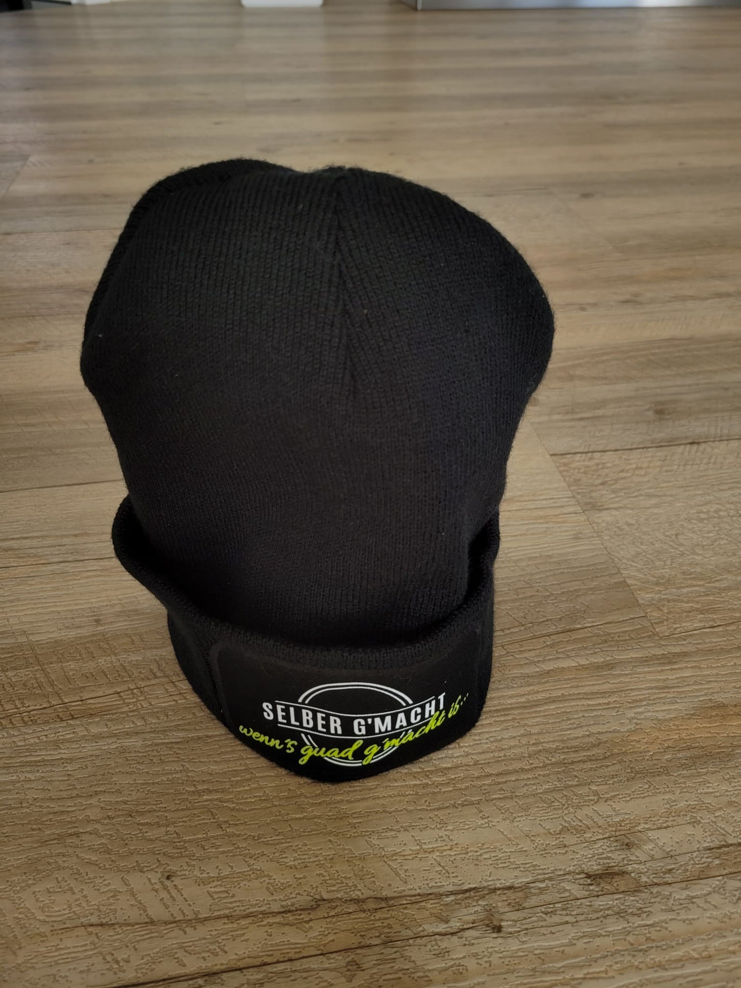 Wintermütze mit Schriftzug "selber g´macht" (schwarz)