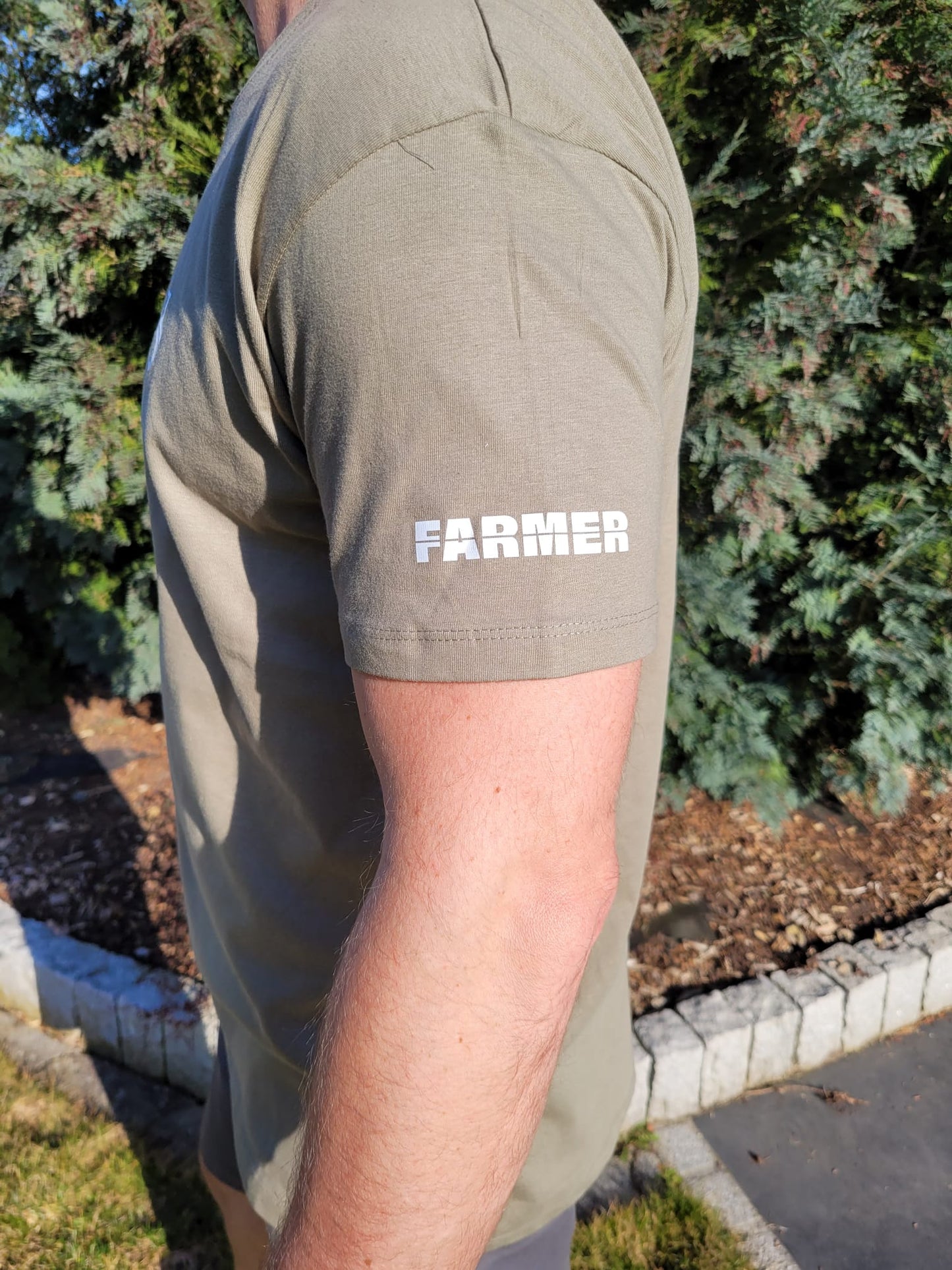 NEUES T-Shirt Farbe: Oliv,  mit Logo SELBER G`MACHT  wenn´s guad g´macht is...   Vorbestellung !!!